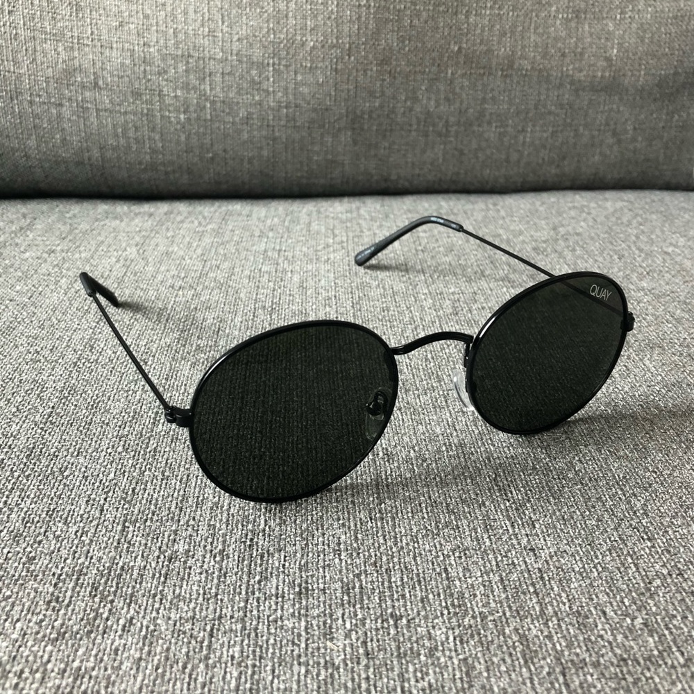Quay Australia Sunnies in Mod Star